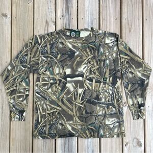 VTG Whitewater Outdoors Ducks Unlimited Wetlands Camo Long Sleeve Pocket Shirt